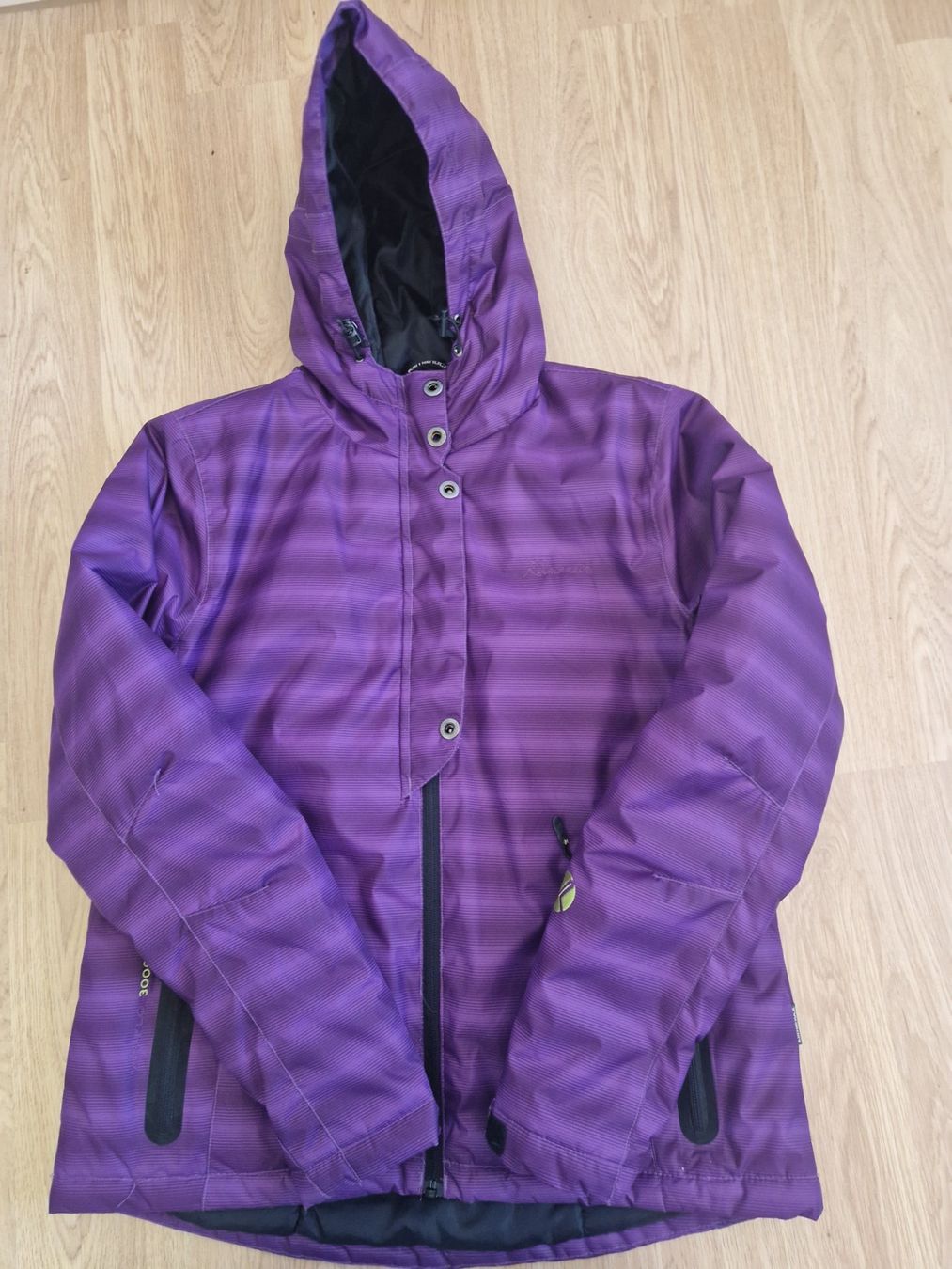 Giacche: Winterjacke violette kilmanock 38 – Usato da Giswil venduto da movo08