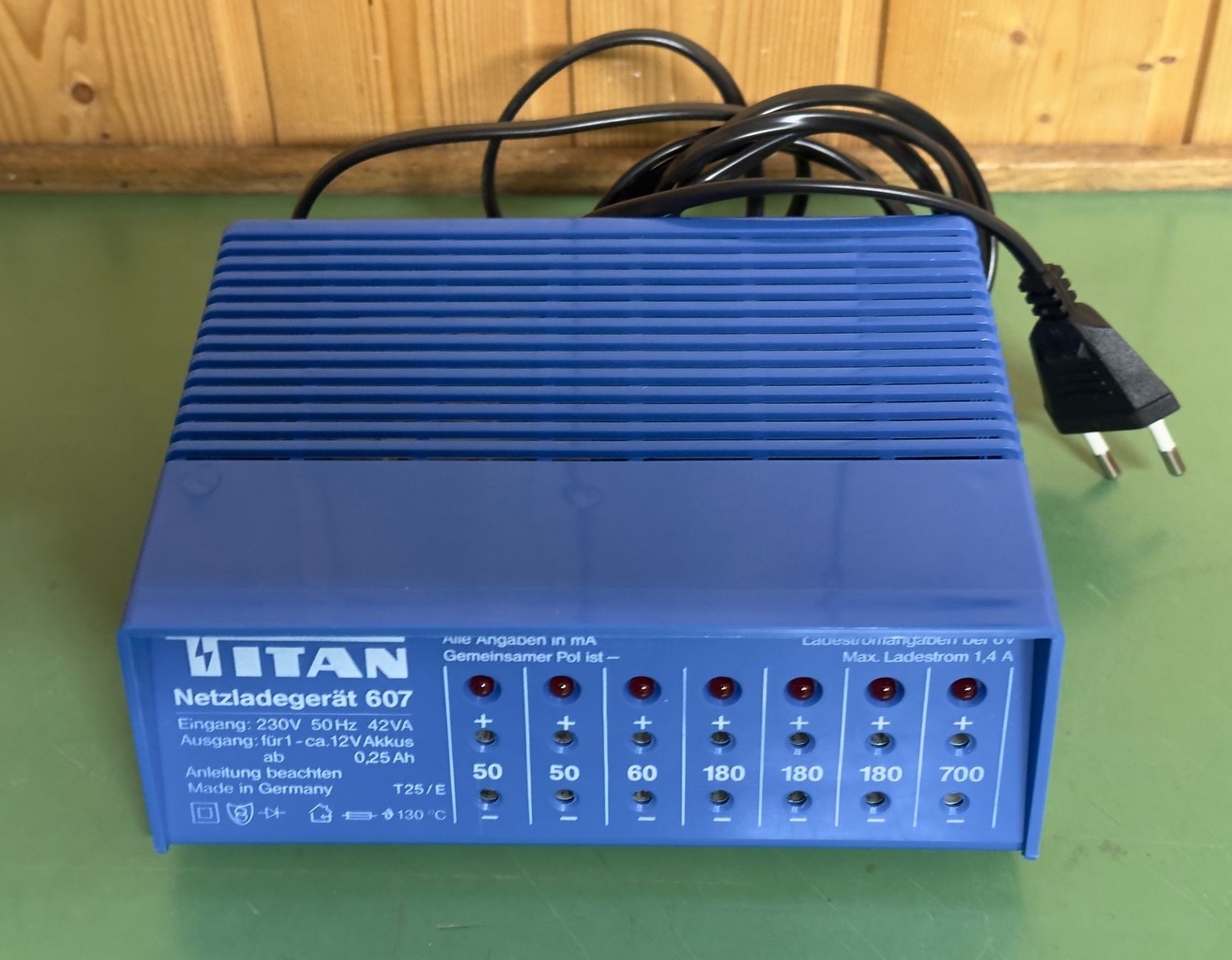 Caricatori & Batterie: Netzladegerät Titan Typ 607 – Usato da Täuffelen venduto da test66 1