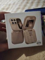 Kleines Klapphandy i17 Pro Gold – wie neu, für den Sommer!