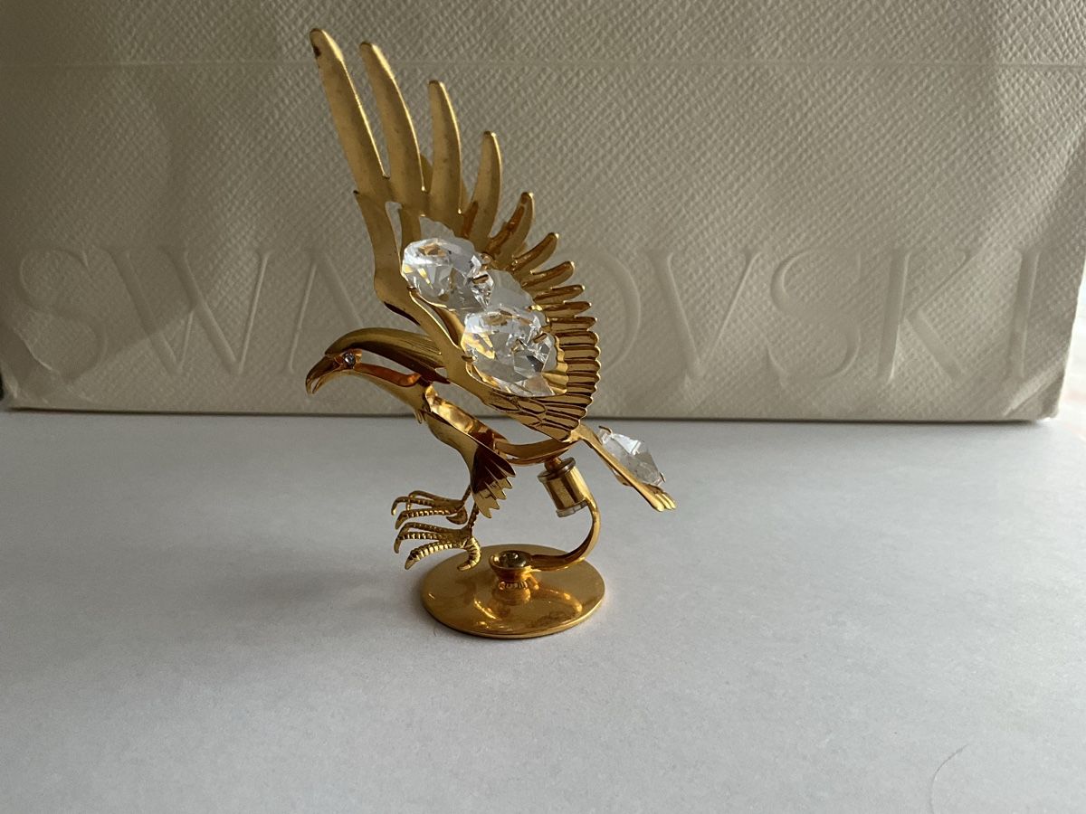 Statuette: Gold Kristall Figur Adler – Nuovo (secondo la descrizione) da Oberglatt ZH venduto da Multimix