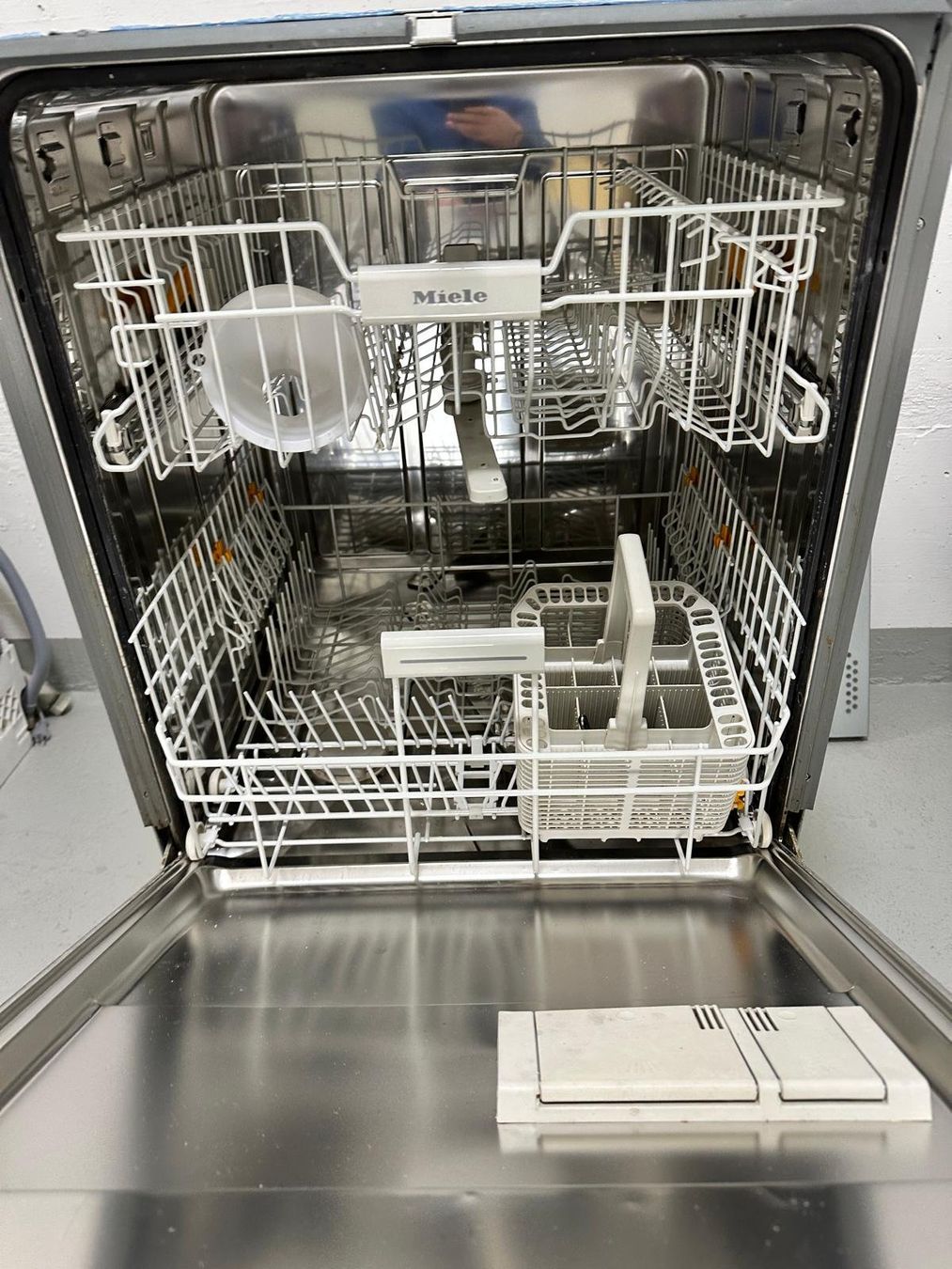 Miele Lavastoviglie: Geschirrspüler - Miele – Usato da Spreitenbach venduto da Space_X 3