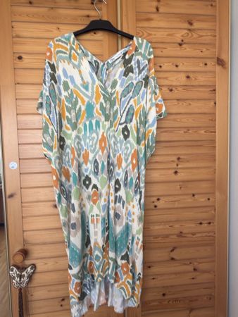 Zara Kleid Oversize bunt Grösse M guter Zustand