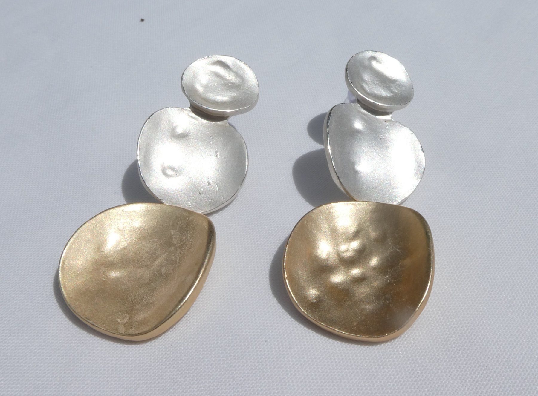 Boucles d'oreille: Retro Hänge-Ohrstecker, silber/gold, Modeschmuck / NEU – Neuf (Voir description) à Gattikon par kaandooh
