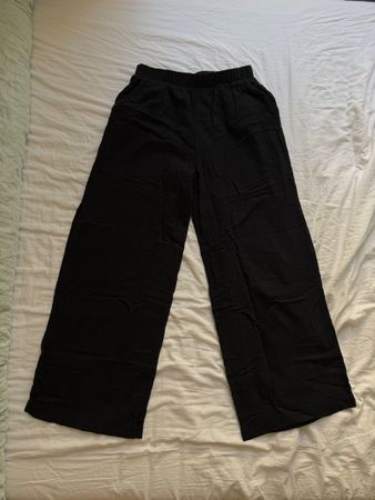 Schwarze Sommerhose