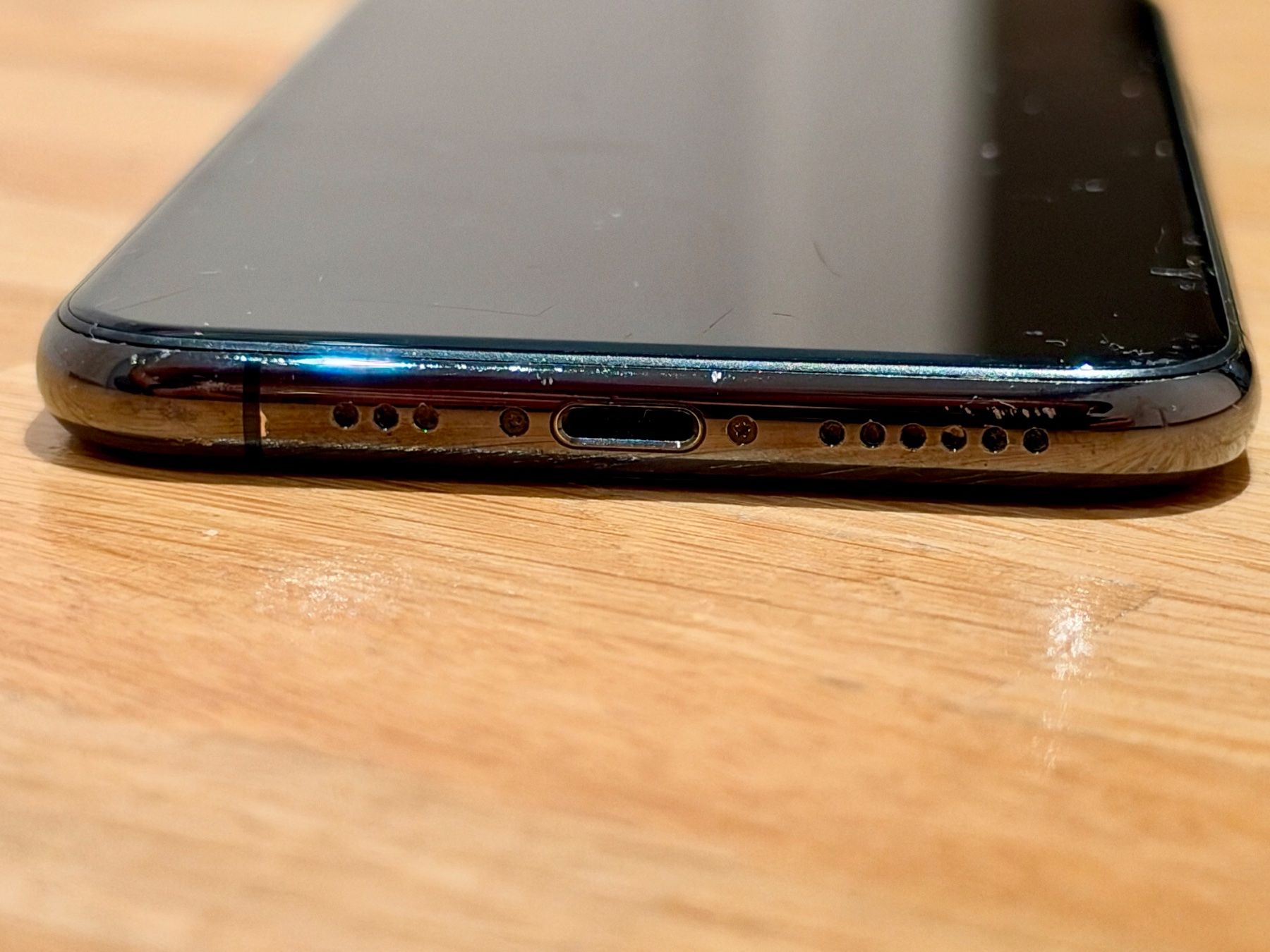 Apple Handys / Smartphones: iPhone 11 Pro 256GB – Gebraucht aus Wetzikon ZH von brotzilla 3