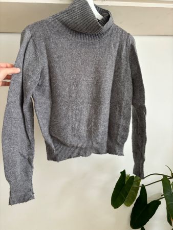 Rollkragenpullover Brandy Melville grau