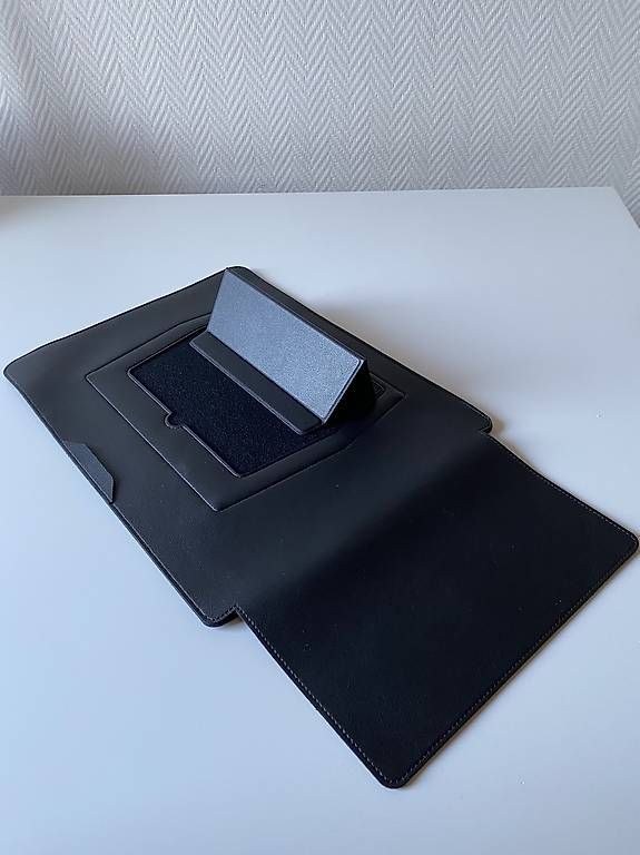Borse: Laptoptasche als Laptop ständer – Usato da Gipf-Oberfrick venduto da tim_2mkl 2