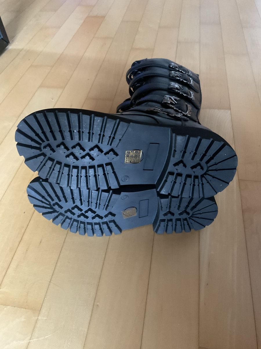 Scarpe da uomo: Stiefel schwarz mit Schnallen – Nuovo (secondo la descrizione) da Diepoldsau venduto da WinWin011 2