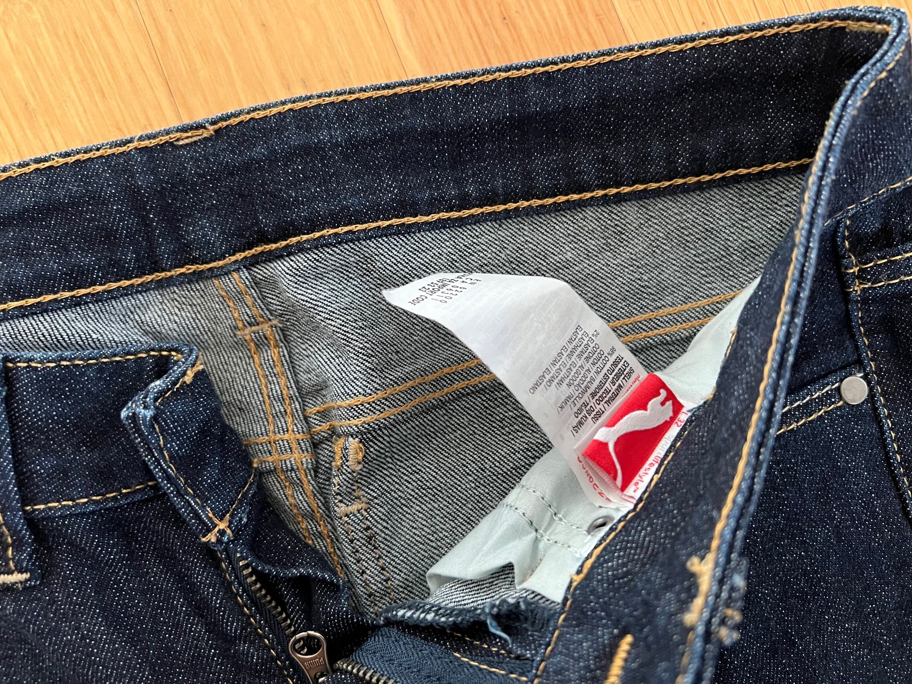 Puma Jeans: Schöne ungetragene Puma Jeans Grösse 26 / 34 – Neu (gemäss Beschreibung) aus Bettlach von Tradenet100 2