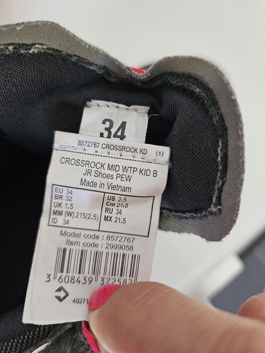Decathlon Schuhe für Jungen: Kinder-Wanderschuhe Quechua Grösse 34 wasserdicht – Gebraucht aus Niederglatt ZH von Lady-Luck 7