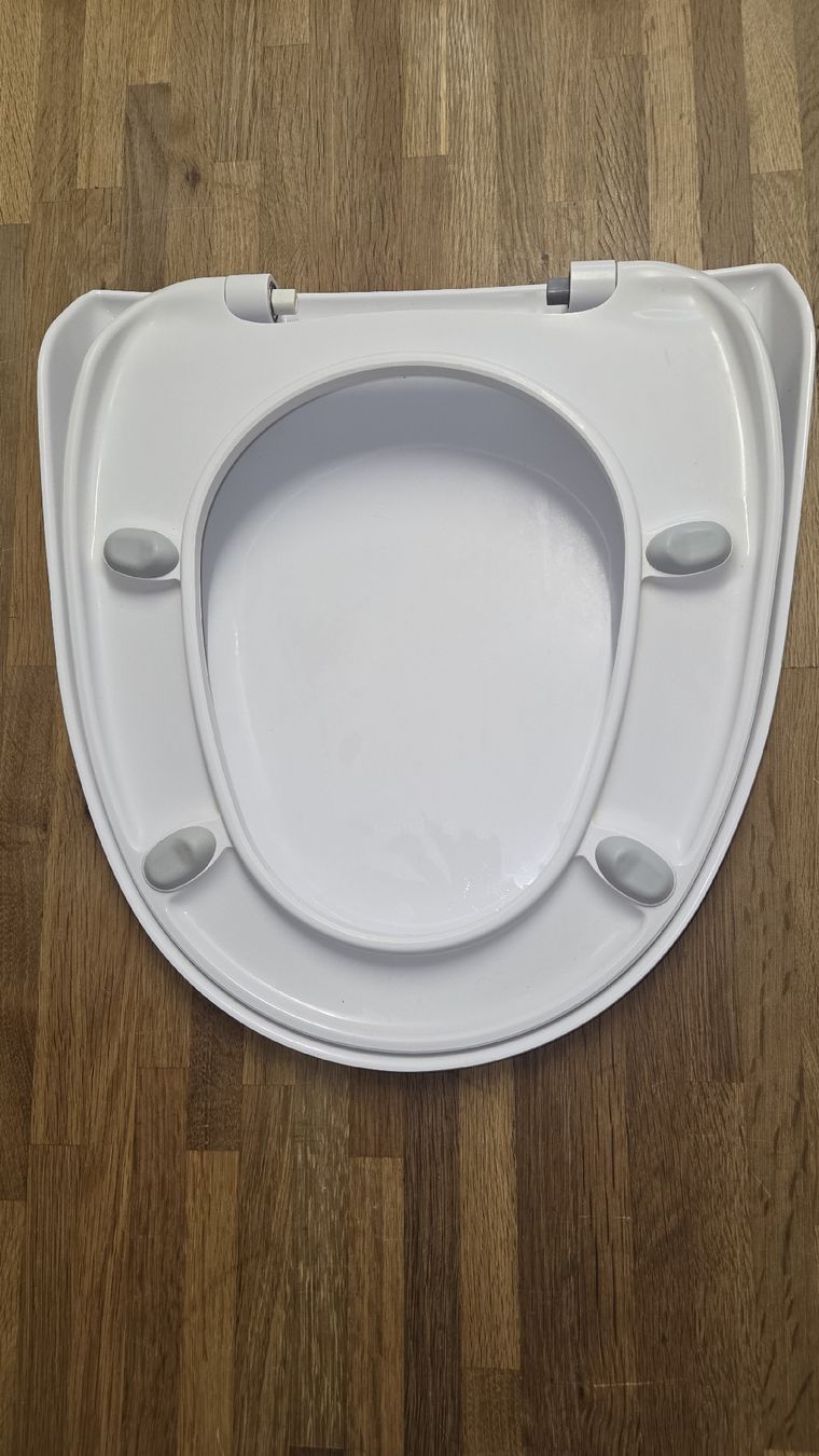 Geberit WC: Dusch WC Sitz mit Deckel AquaClean 8000 – Usato da Dornach venduto da Ihsan2 1
