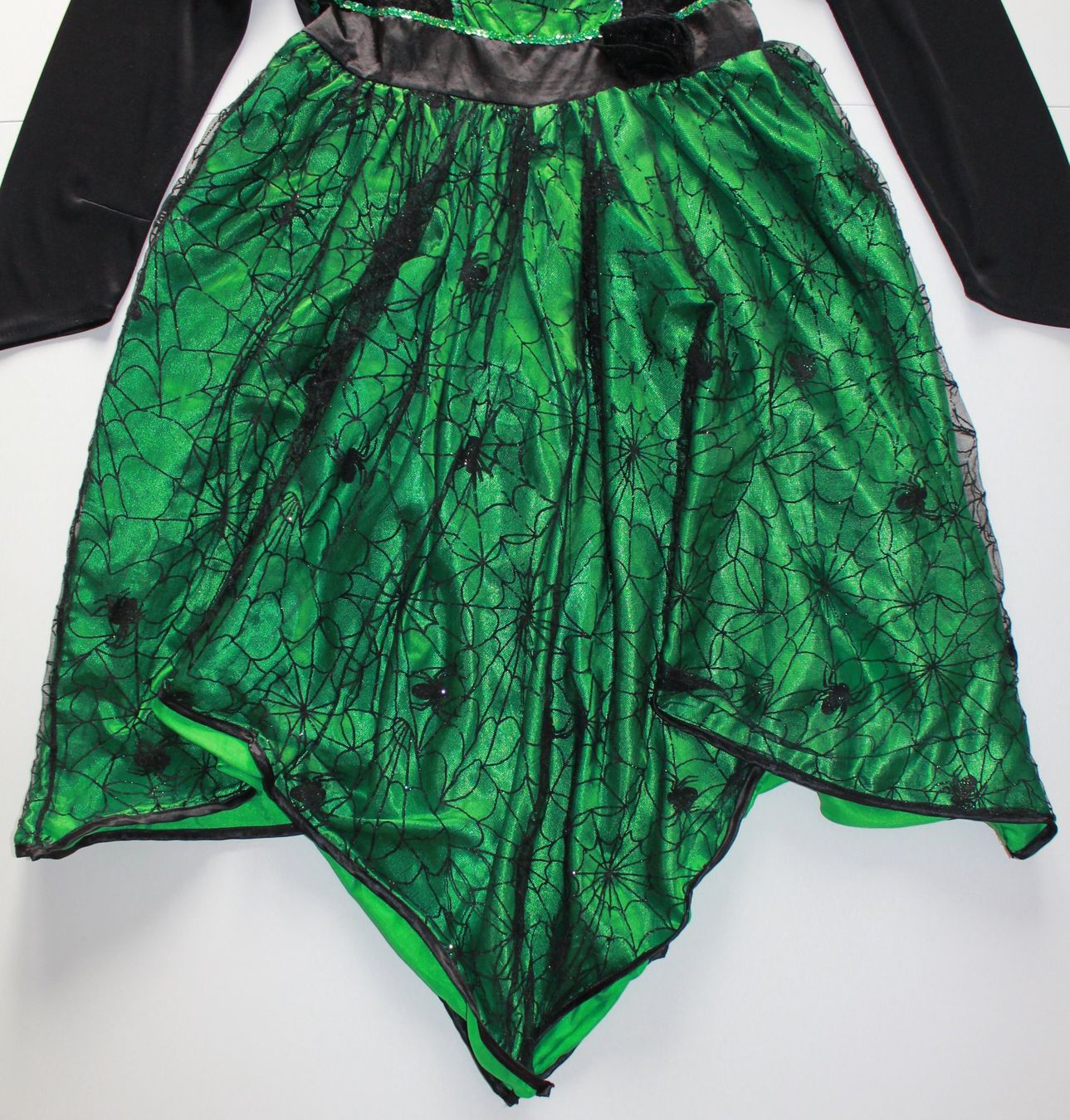 Costumi: Costume sorcière / Hexe  t. 11 - 12 ans – Usato da Peseux venduto da CoolShoping 5