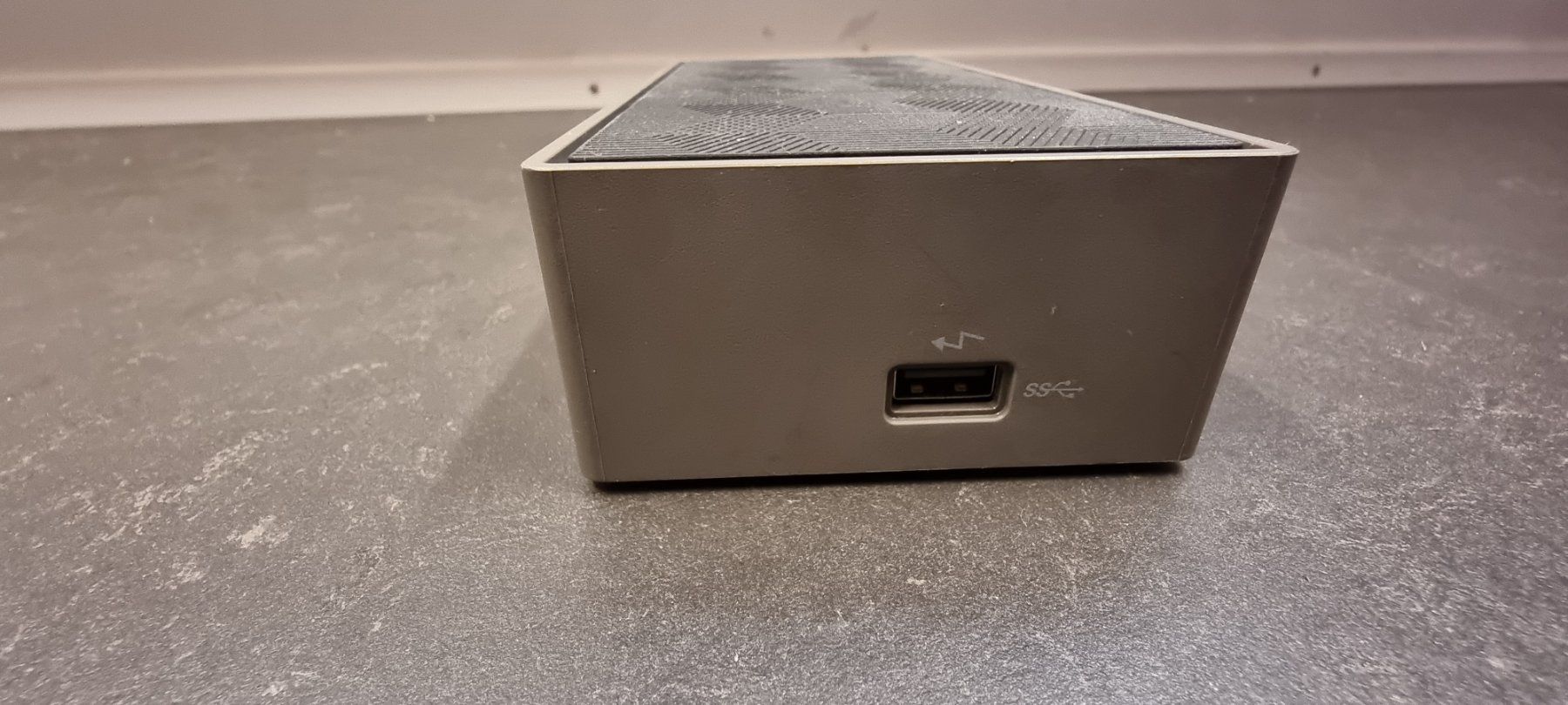 Targus Docking station: Targus Dockingstation 190 EUZ – Usato da Hinterforst venduto da Spaider0 3