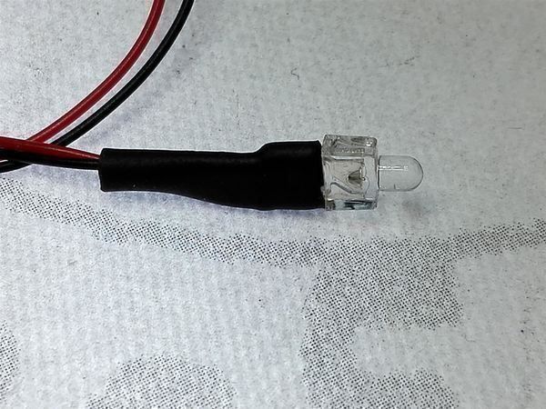 Elektronikbauteile: LED warmw 1.8mm 3/12V verkabelt – Neu (gemäss Beschreibung) aus Luzern von Salefactory 2