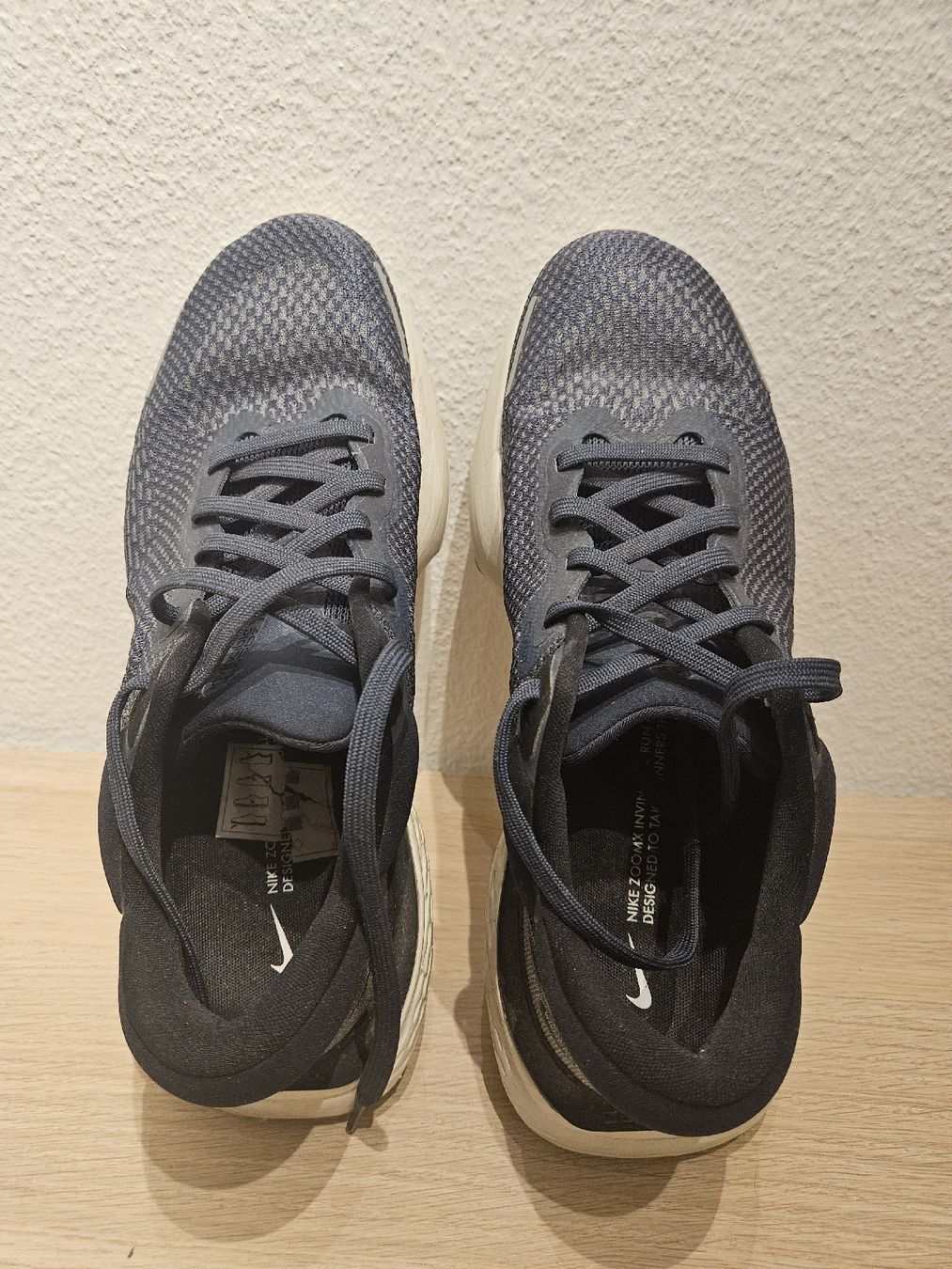 Nike Herrenschuhe: Nike ZoomX Invincible Run Flyknit 46 used – Gebraucht aus Wallisellen von Duranduran 1
