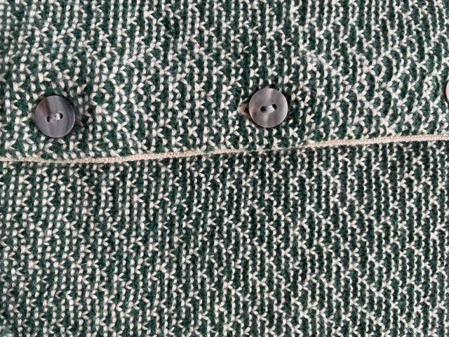 Maglioni & Felpe: Schnäppchen: warmer Pullover aus Wolle grün Grösse S – Nuovo e nell'imballaggio originale da Bern venduto da Delirious 4