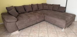 Neuwertige Polstergruppe 320cm x 230cm