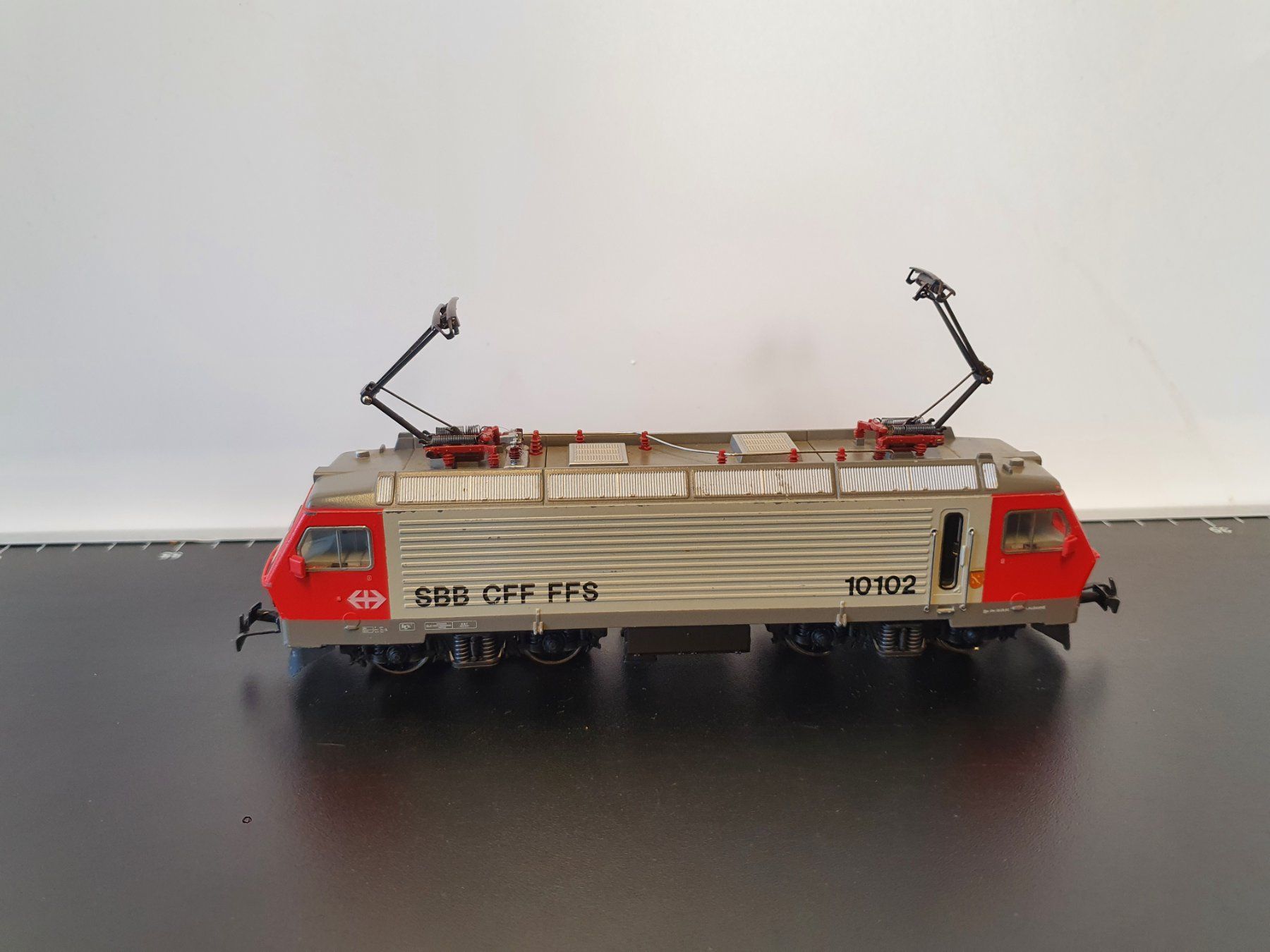 Märklin Modelleisenbahnen: MÄRKLIN: SBB Re 4/4IV 10102 GUSSMODELL – Gebraucht aus Biglen von taunus82
