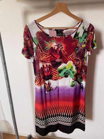 Comma Kleid Blumenmuster Gr. 38 Viskose Elegant