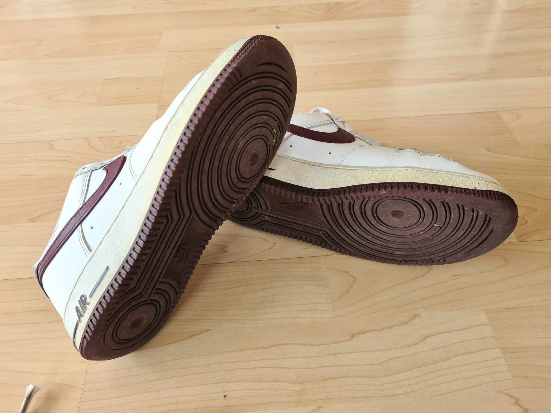Nike Damenschuhe: Nike Air swoosh, Gr. 40, weiss – Gebraucht aus Suhr von andreas_2008 2