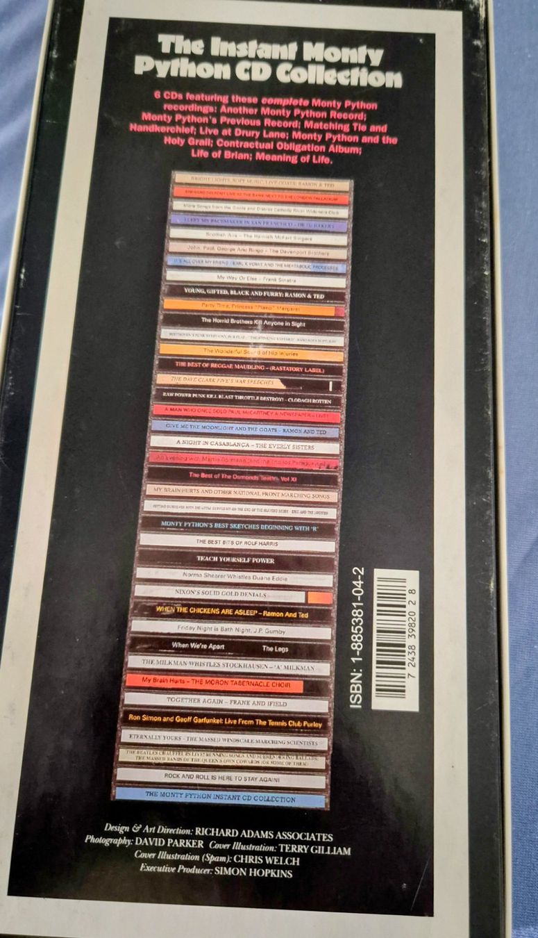 CDs: The Instant Monty Python CD Collection 6CD Box – Neuf (Voir description) à Zweisimmen par Kleindietwil 1