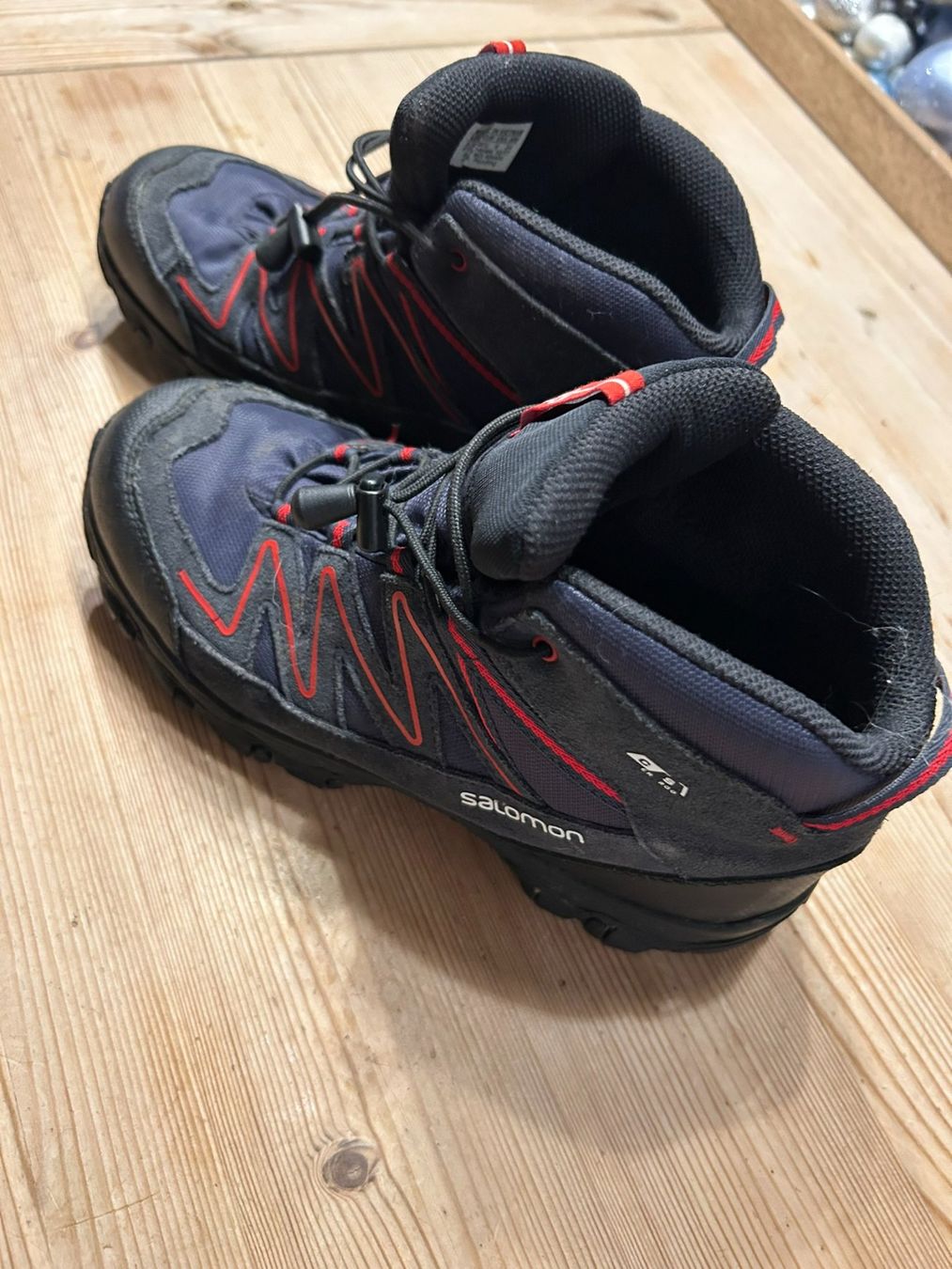 Salomon Chaussures hommes: Salomon Wanderschuhe Gore-Tex Gr. 38 – D'occasion à Iseltwald par Waldisch 2