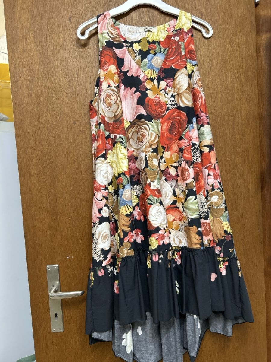 Vestiti: Kleid mit Blumenmuster Grösse 36/38 neuwertig – Nuovo e nell'imballaggio originale da Umiken venduto da AzizaAmar20