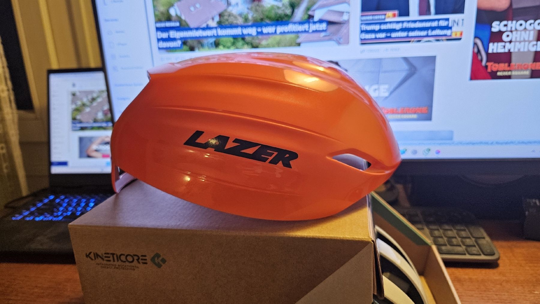 Helme: Lazer Z1 KinetiCore + Aeroshell – Neu und originalverpackt aus Sursee von paul256 5