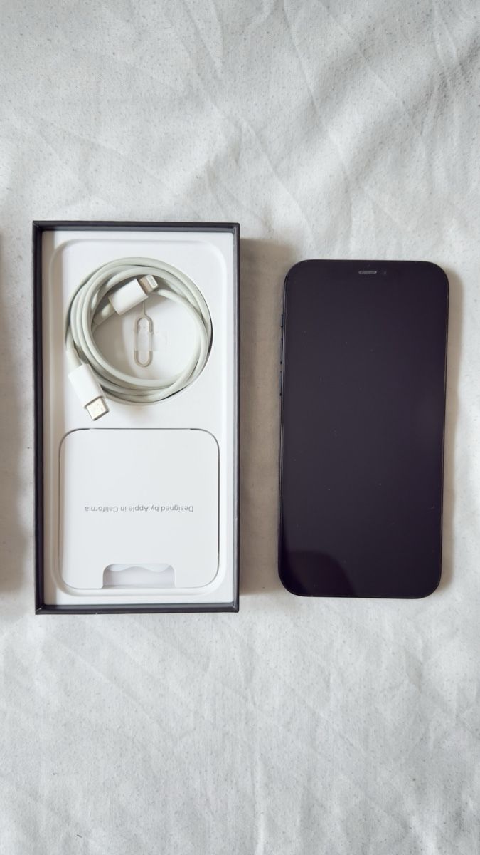 Apple Telefoni cellulari / Smartphones: iPhone 12 Pro 1TB – Usato da Zürich venduto da mismisZH 7