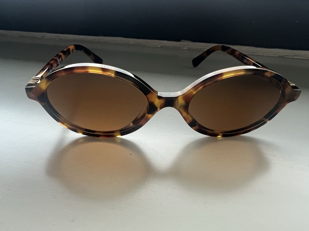 Miu Miu Occhiali & Lenti: Miu Miu Regard Sonnenbrille – Nuovo (secondo la descrizione) da Uitikon Waldegg venduto da chrigi.ruch 2