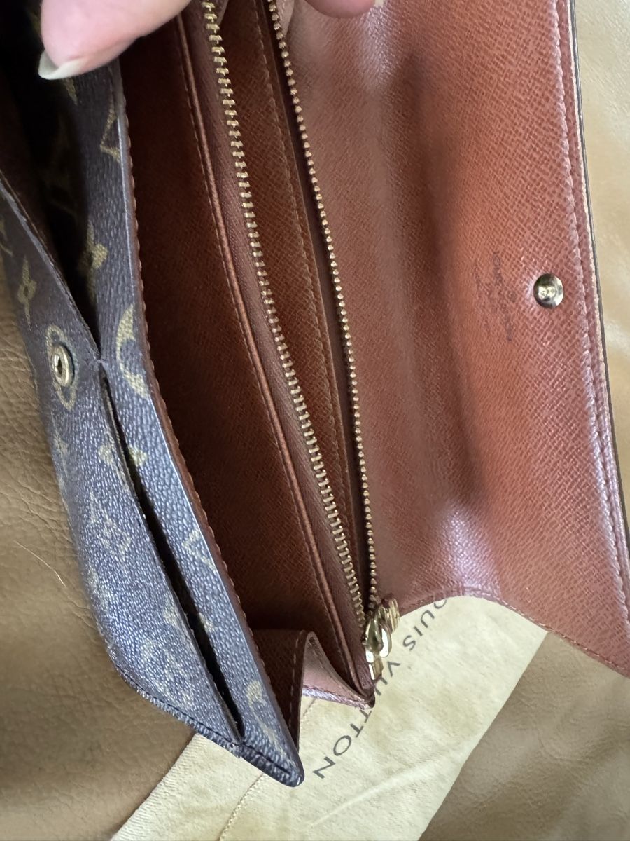 Louis Vuitton Portemonnaie: Louis Vuitton Portmonee Original – Gebraucht aus Belp von Aliya 1