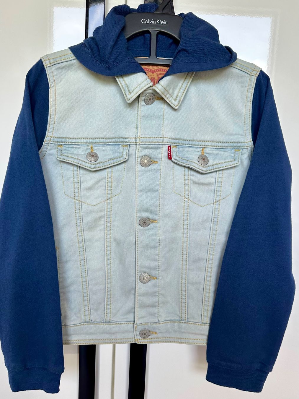 Levi's Giacche & Cappotti: Giacca di jeans Levi’s – Usato da Castel San Pietro venduto da Moregi