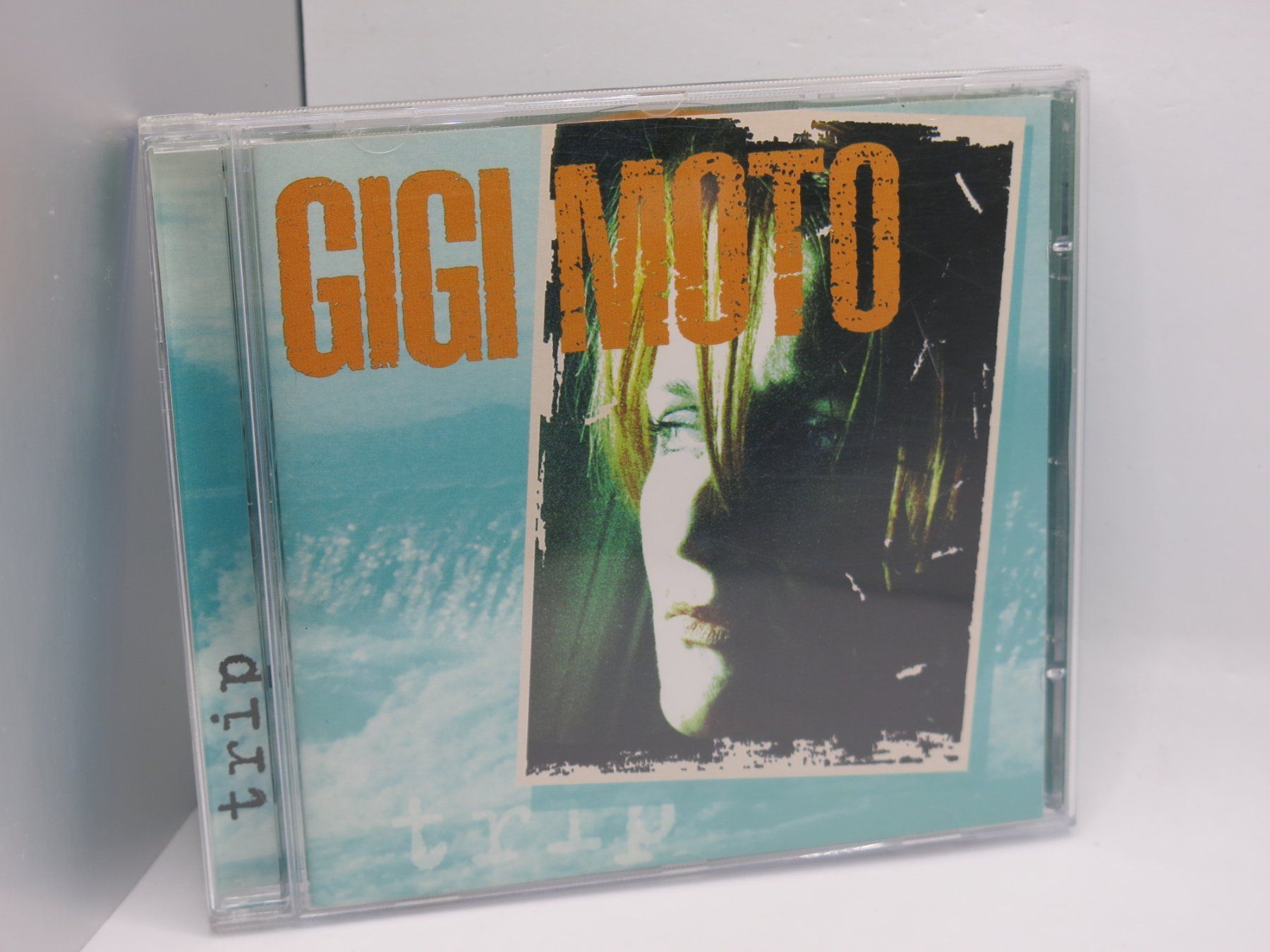 CD: CD Gigi Moto – Trip – Usato da Ernetschwil venduto da luisvonerni
