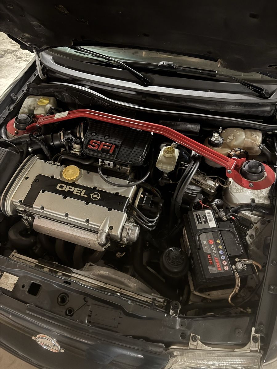 Opel Automobili: Opel Astra GSi Irmscher – Usato da Frauenfeld venduto da Joe039 7