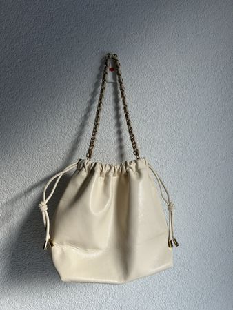 Handtasche H&M, Creme, Kordelzug, Kette