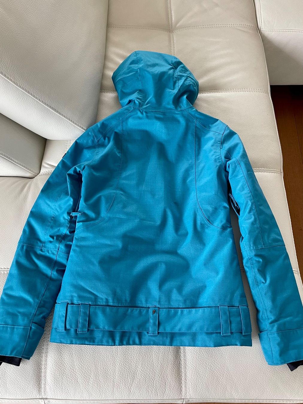 Giacche: GENTLY USED SNOWBOARD / SKI JACKET, SIZE XS – Usato da Forch venduto da ele_9gsf 1