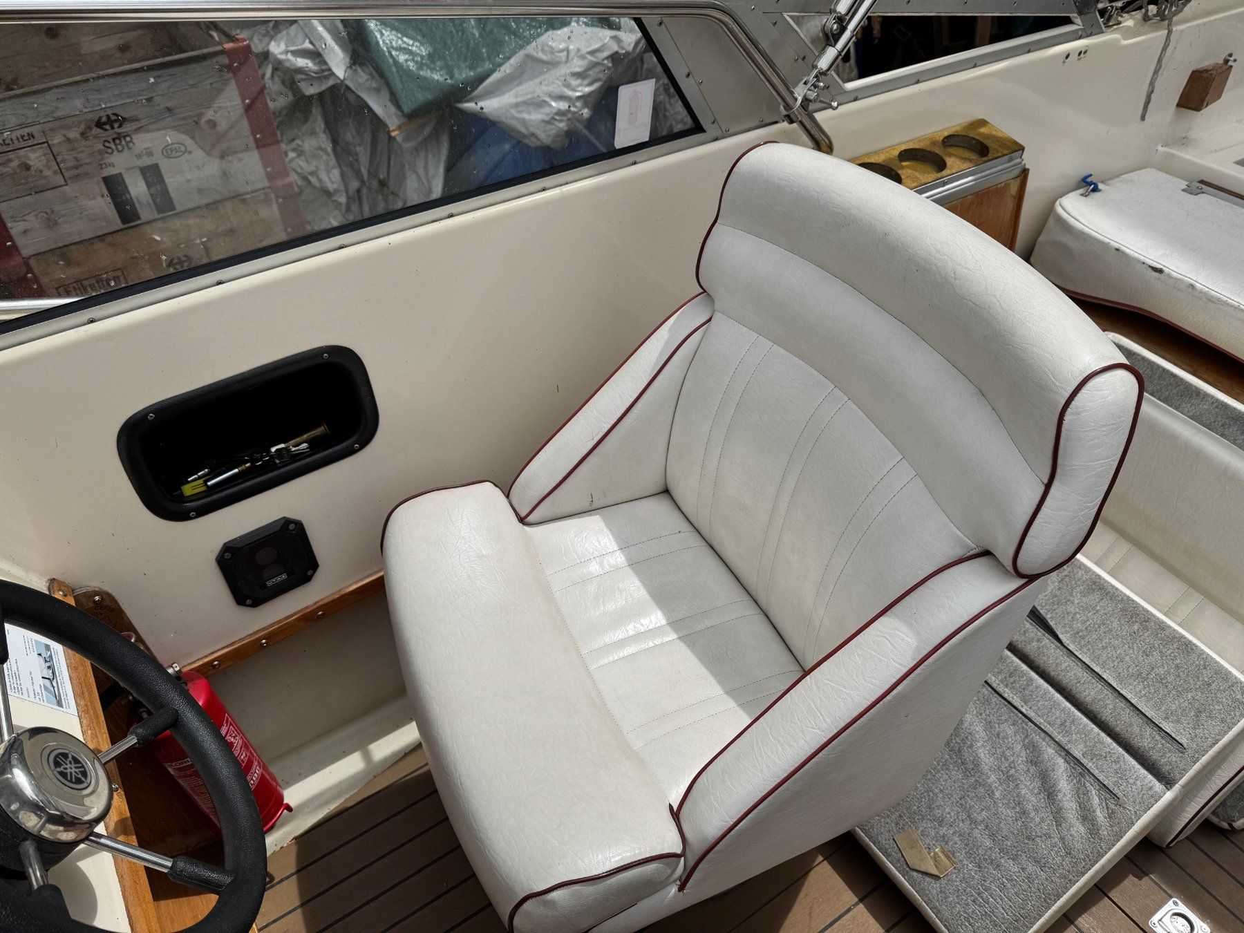 Windy Barche: WINDY 22 SPORT -  EINTAUSCH PW BOOTE - HAFENPLATZ – Usato da Avenches venduto da BOOTTRANSPORTE 4