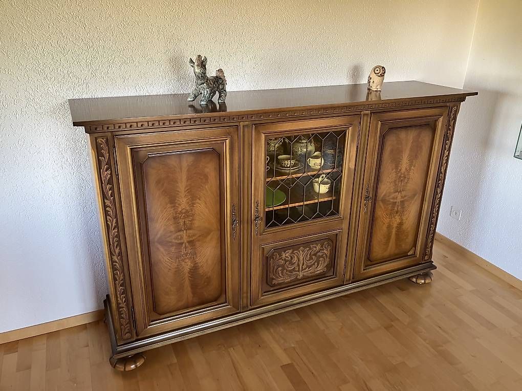 Buffets: Magnifique buffet en bois – D'occasion à Düdingen par chi_7j5l 2