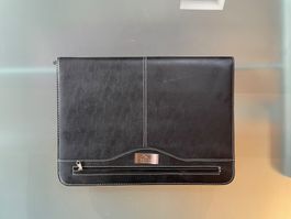 Business Mappe A4 HEV Schweiz Leder mit Taschenrechner