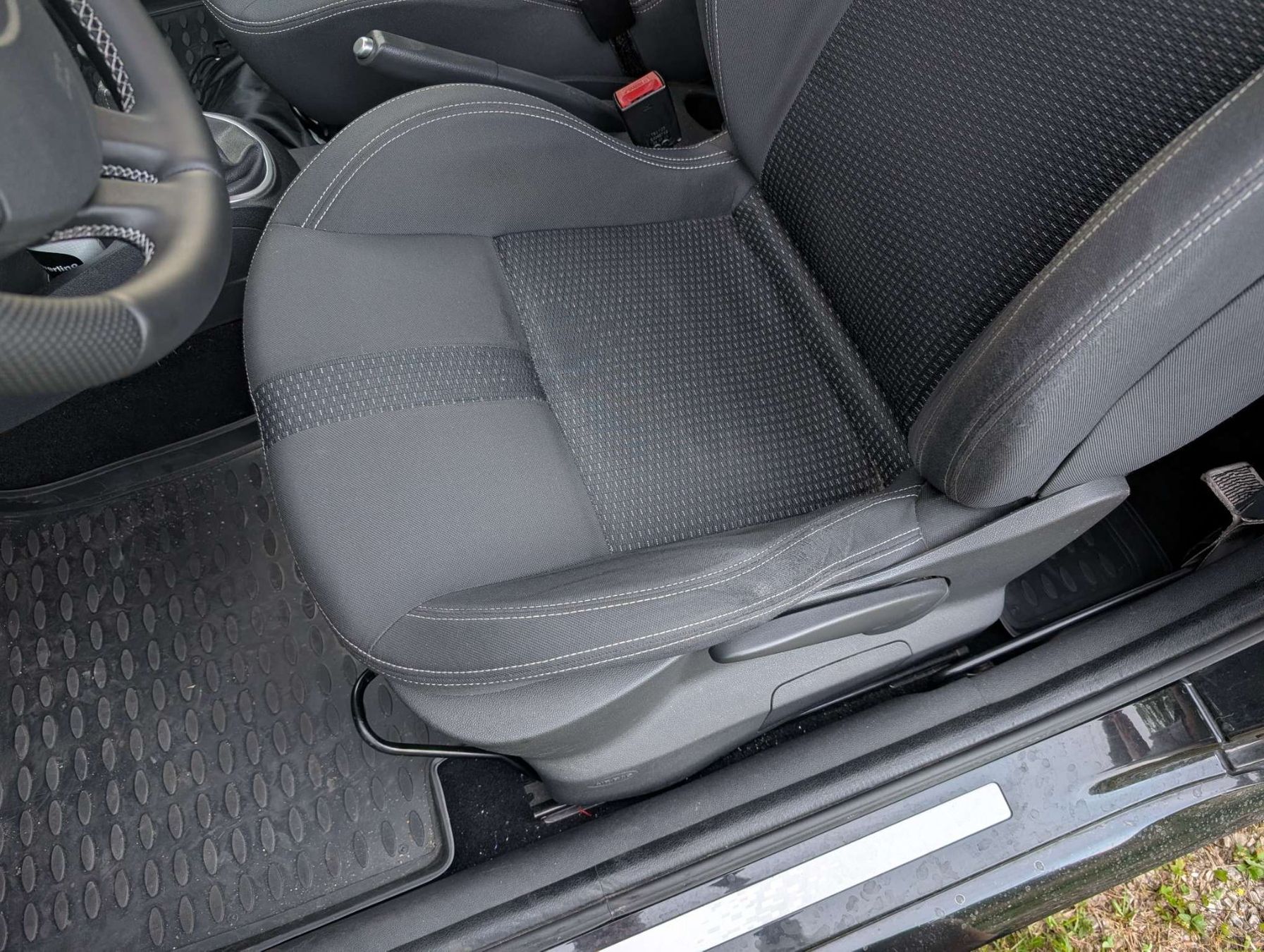 Renault Autos: Renault Clio 3 Sport RS – D'occasion à Birr par Glu01 9
