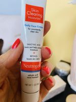 Neutrogena Salicylic Acid + Retinol neuf
