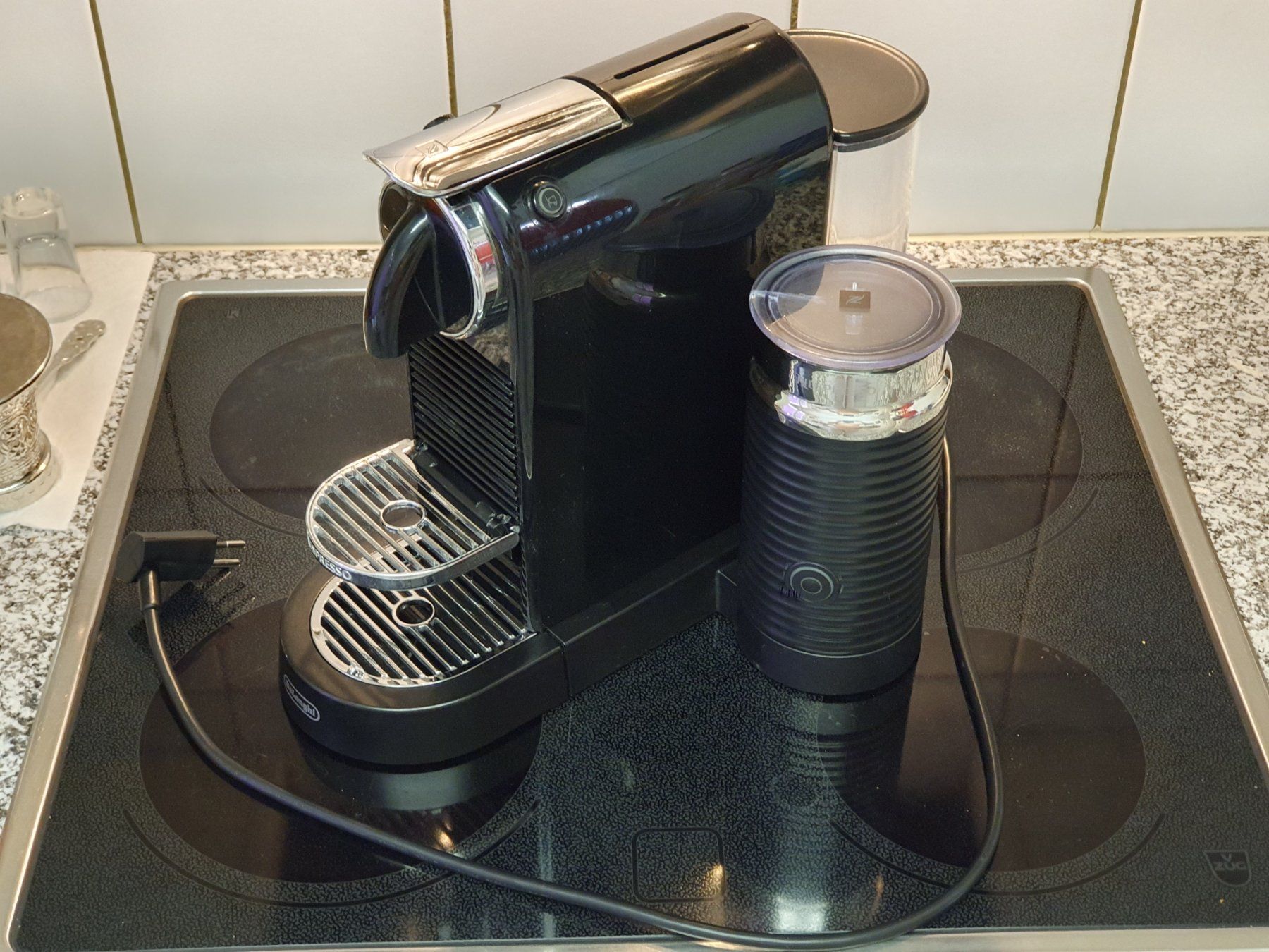 De'Longhi Macchine per caffè & Macchine per espresso: De'Longhi Nespresso Citiz & Milk – Usato da Feuerthalen venduto da jalindi 2