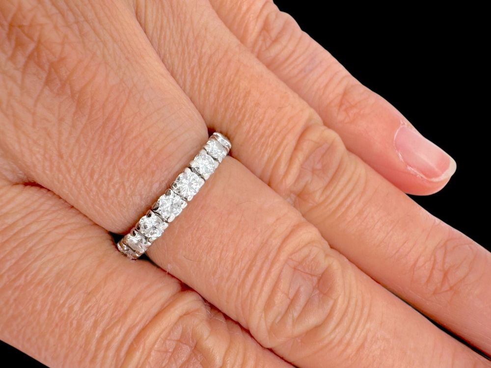 Alliance Diamanten 1.7c Ring 18k WG Grösse 47.5 *S1990 (Gebraucht) in ...