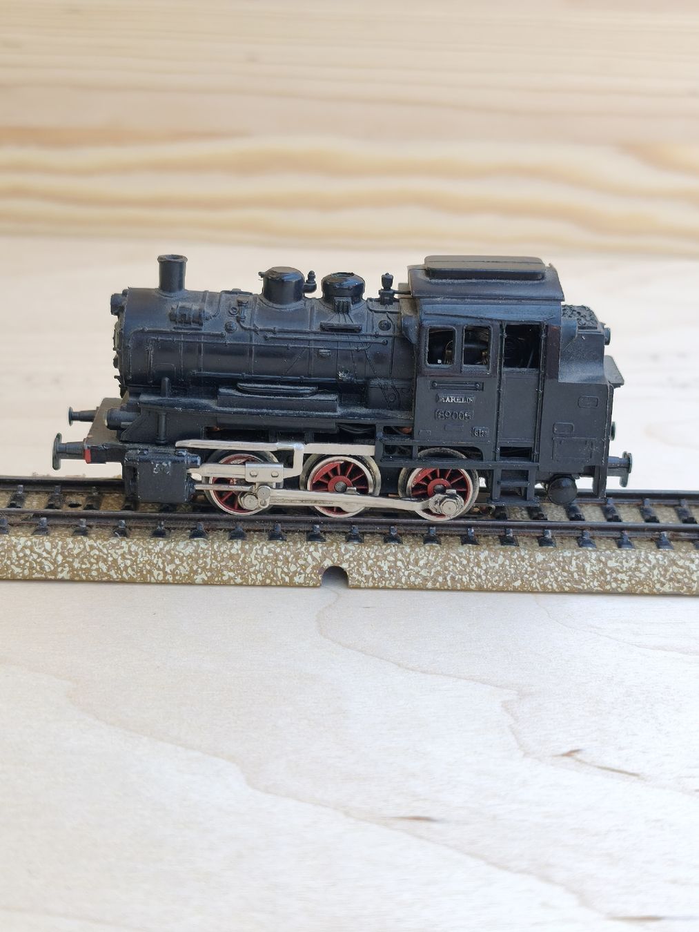 Märklin Modellini di ferrovie: Märklin Dampflokomotive 89005 – Usato da Augst BL venduto da Schubrahim