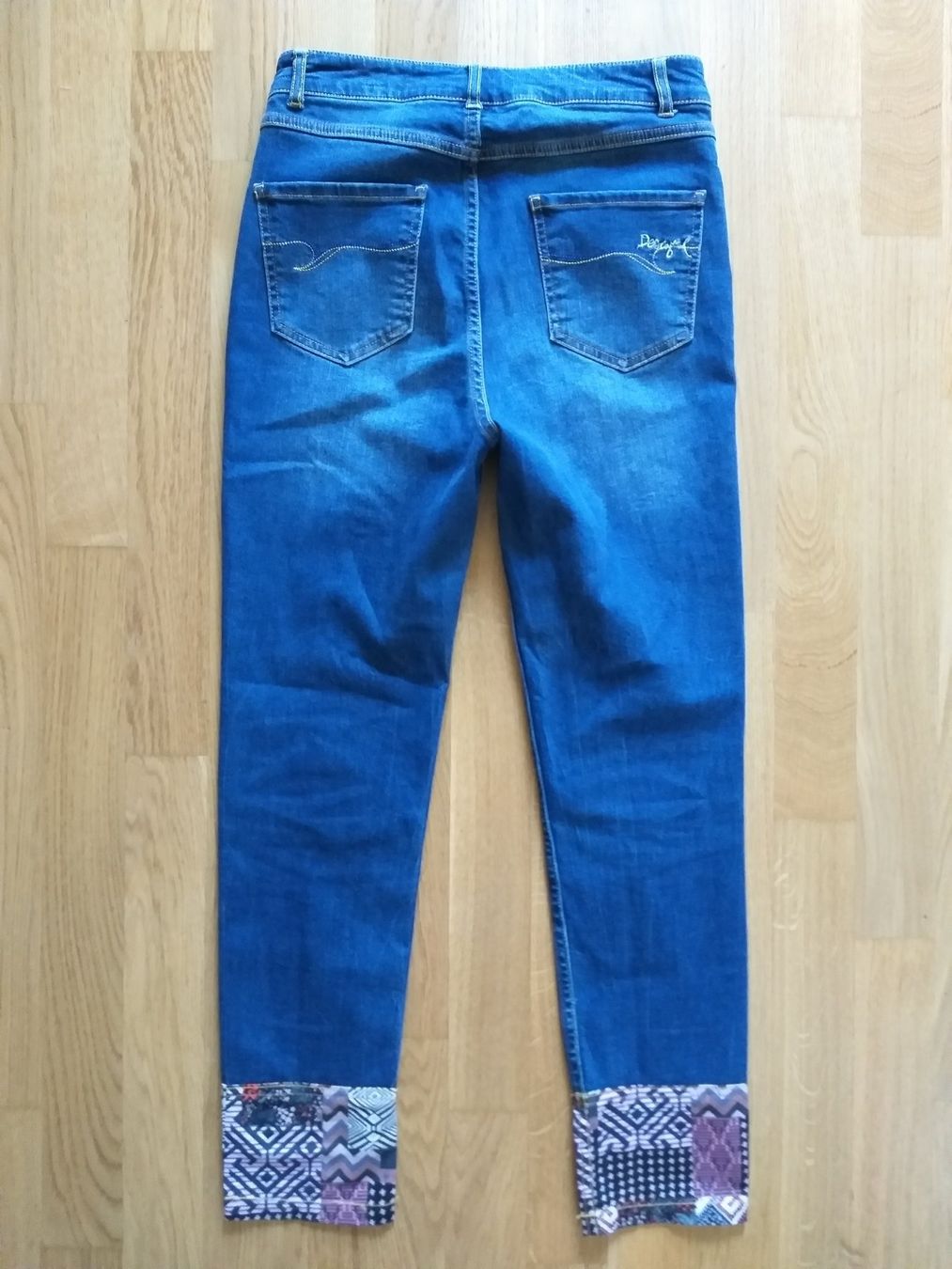 Desigual Jeans: DESIGUAL Jeans taille / Grosse 28 – Gebraucht aus Cossonay-ville von Super-Price-Quality 5