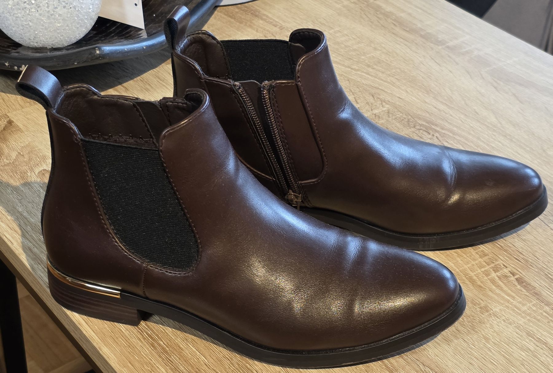 Graceland Scarpe da donna: Botines Graceland Brown Grosse 37 Neuwertig – Usato da Rohrbach venduto da lod_m58r 1