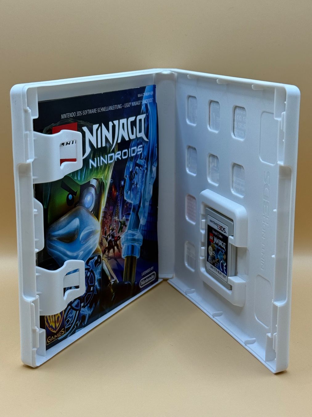 Giochi: Ninjago - Nindroids - Nintendo DS – Usato da Dietikon venduto da gab_qz7y 2