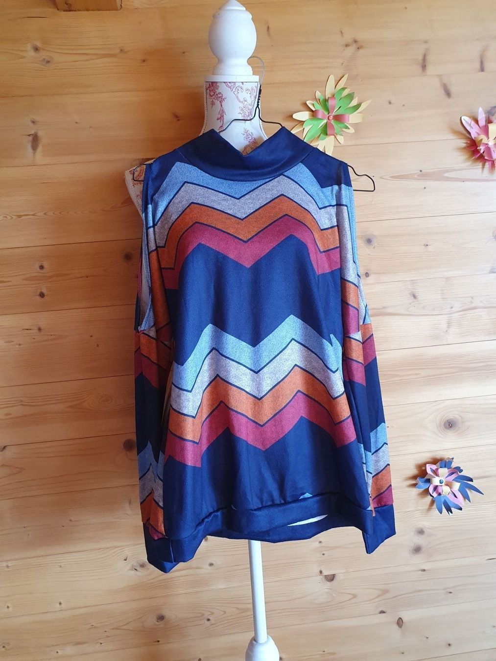 Tops: Top épaules nues – Neu (gemäss Beschreibung) aus Corbeyrier von Lalaland99
