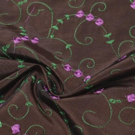 Tessuti: Taftstoff braun lila, 6m – Nuovo (secondo la descrizione) da Zürich venduto da badersi
