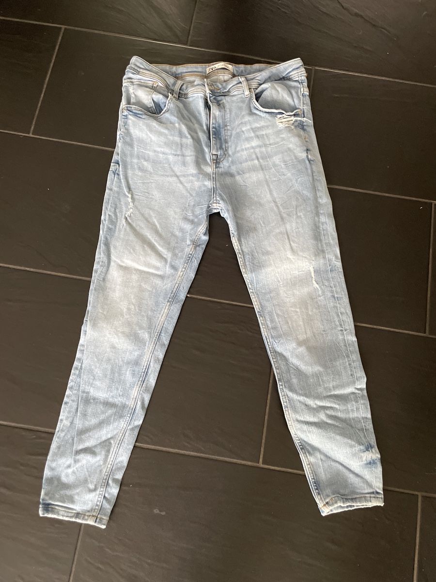 Zara Jeans: Jeans Gr. 34 – Gebraucht aus Bassersdorf von Bryan-00